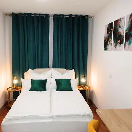 Living La Christal Fewo Mit Workspace & Games Fulda Exterior photo