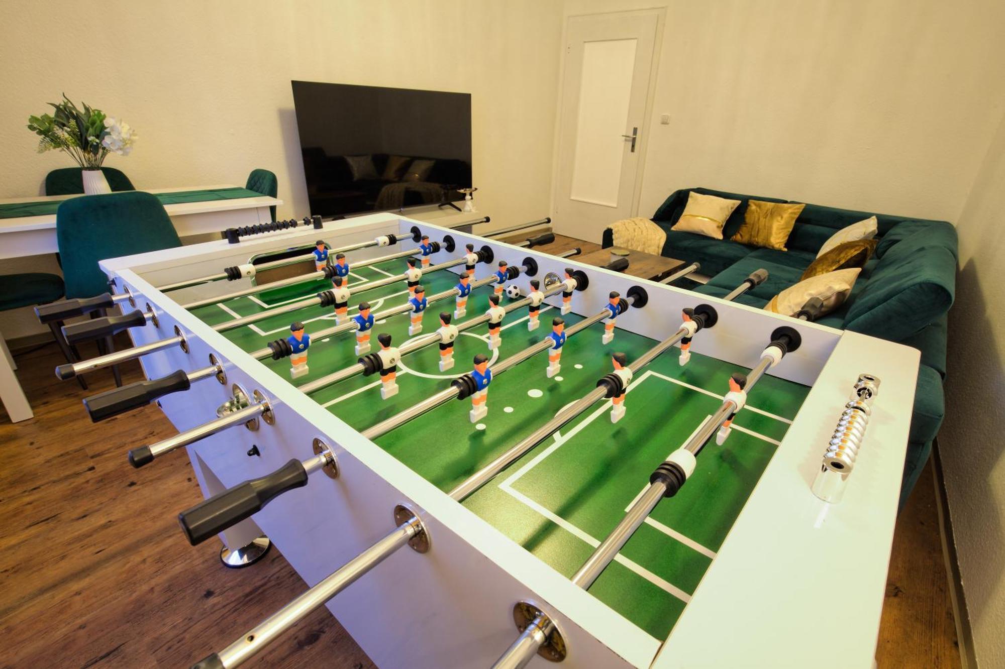 Apartment Living La Christal Mit Workspace & Games Fulda